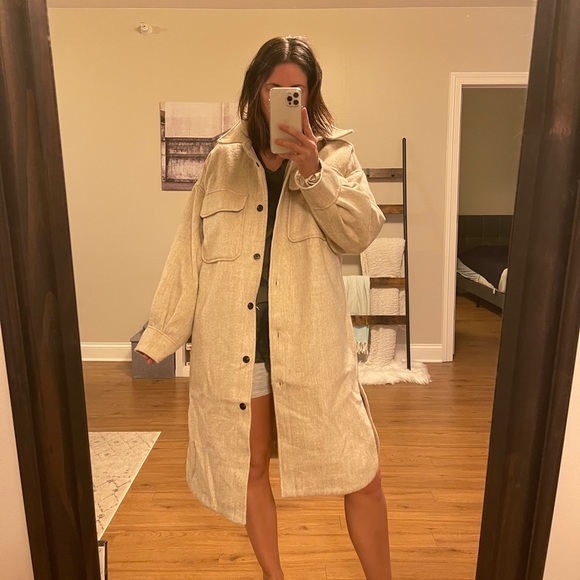 H&M long shacket - Picture 5 of 6